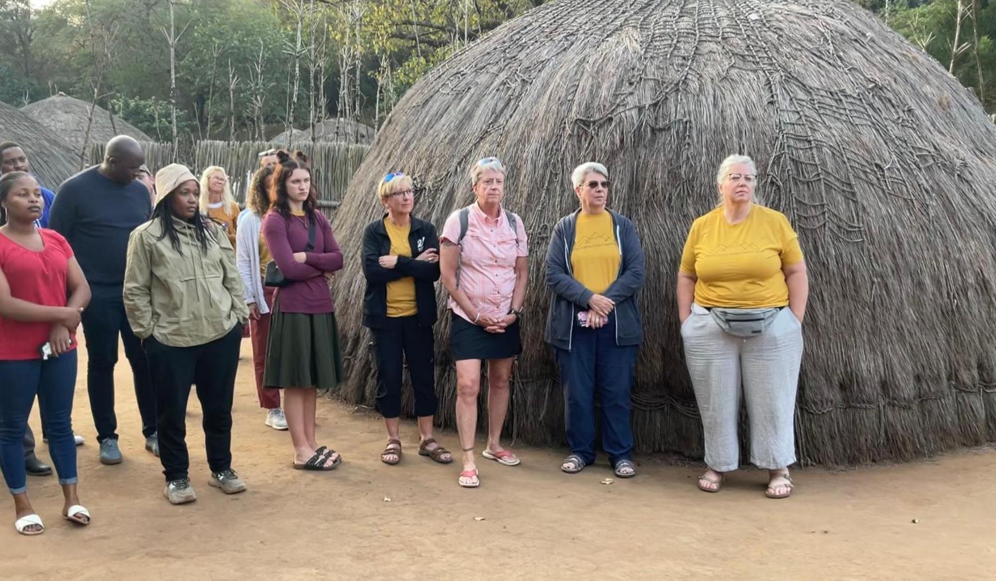 Kholiwe On Kruger Lodge & Safaris Marloth Park Exterior photo